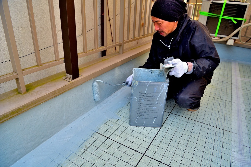 立ち上がりウレタン塗布