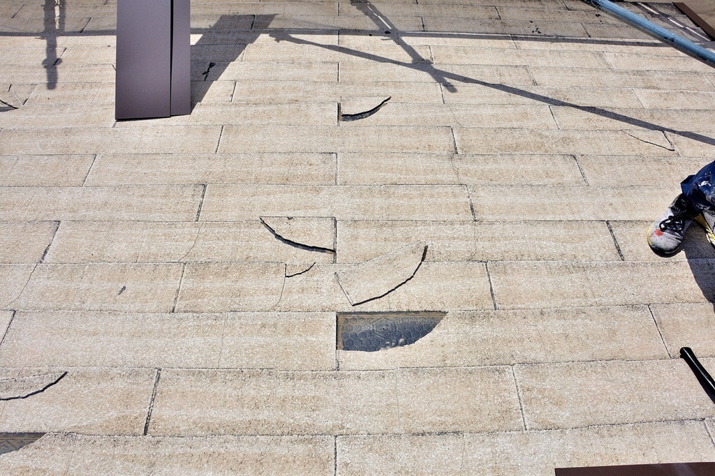 カラーベストの割れ