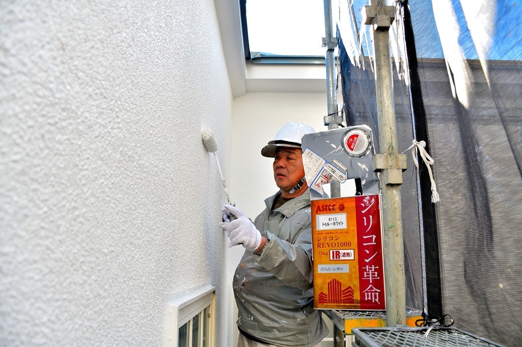 遮熱シリコンREVO