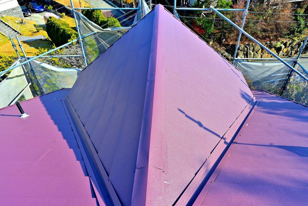 屋根のカバー工法工事の完工