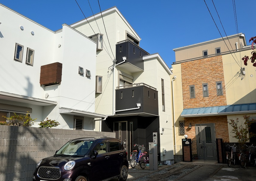 外壁リファイン塗装完成