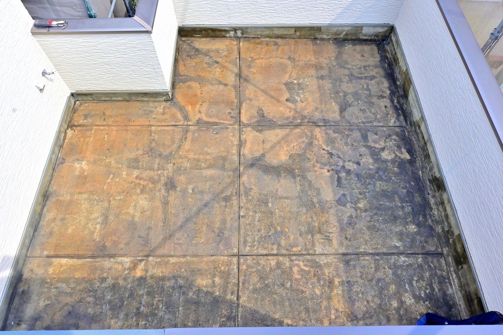 窓枠シーリング劣化