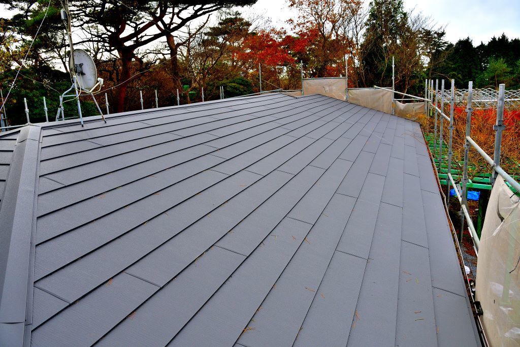 屋根のカバー工法完成