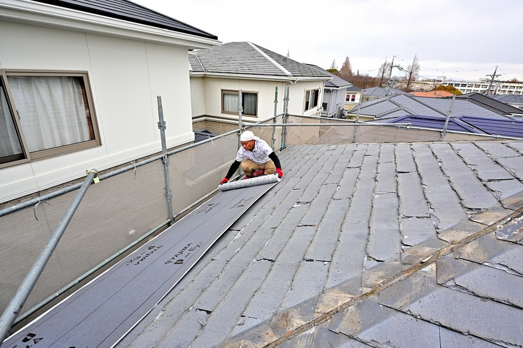 ゴムアスルーフィング