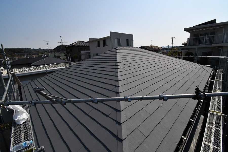 ガイナ 屋根塗装完工