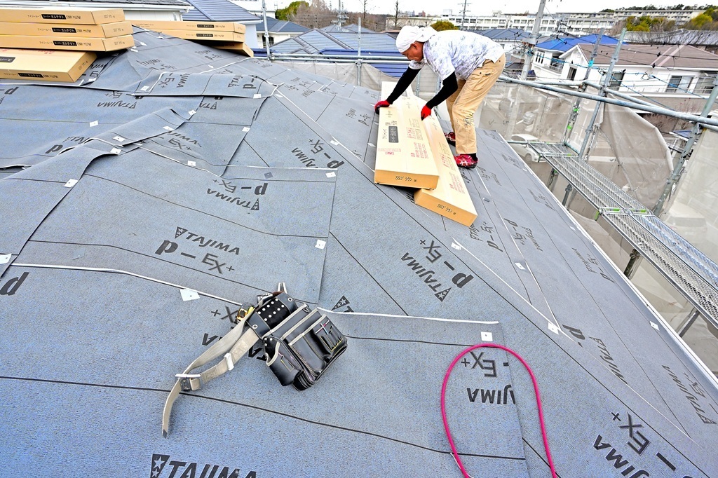 ゴムアスルーフィング