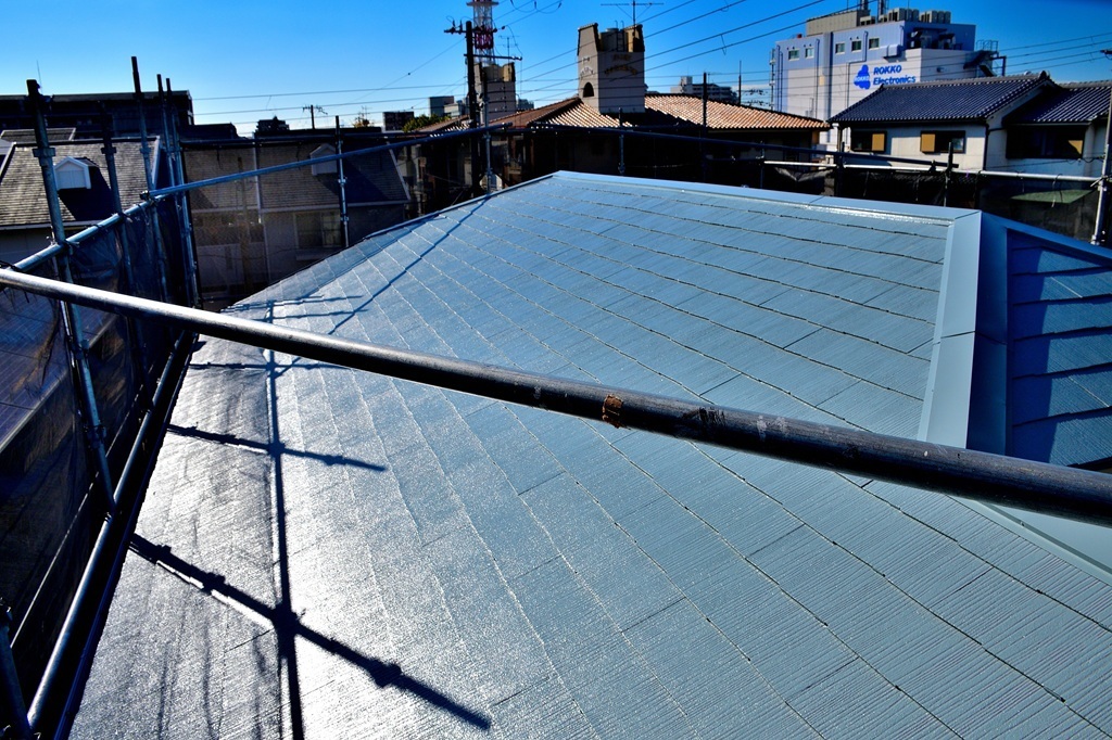 屋根塗装工事完成